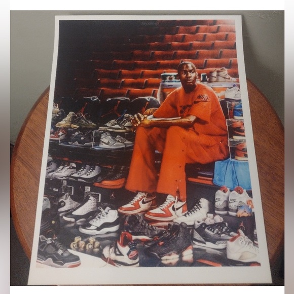 BRAND NEW!💯 MICHAEL JORDAN & KOBE BRYANT 8.5x11 ULTRA PREMIUM GLOSSY BUNDLE SET - Picture 1 of 2